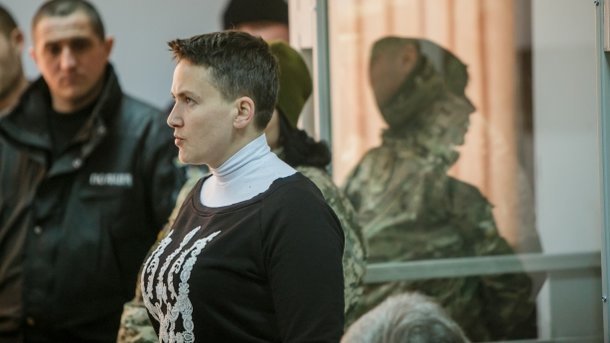 От Савченко снова отказались адвокаты: названа причина