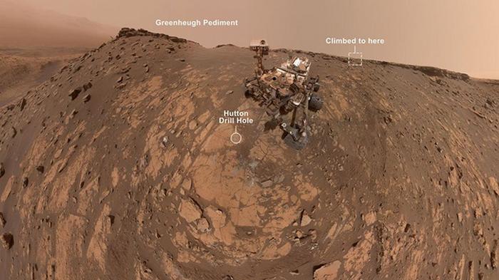 Марсоход Curiosity сделал новое селфи на Марсе (видео)