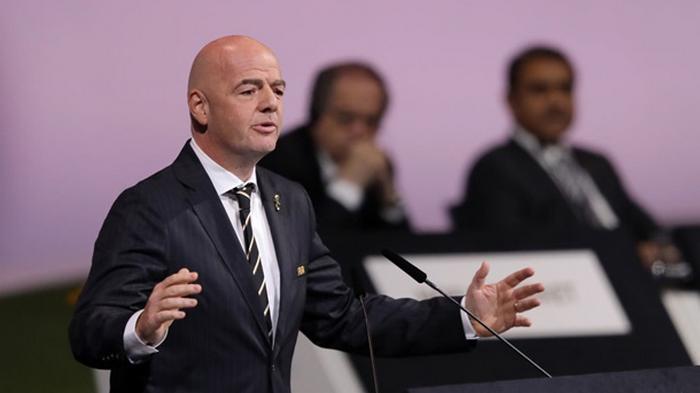 ФИФА продлит летнее трансферное окно