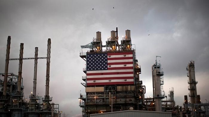 В США резко понизили прогноз цен на нефть