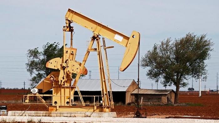 Стоимость нефти упала ниже 28 долларов