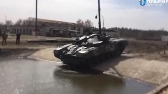 Появилось видео подводных испытаний танка Т-72