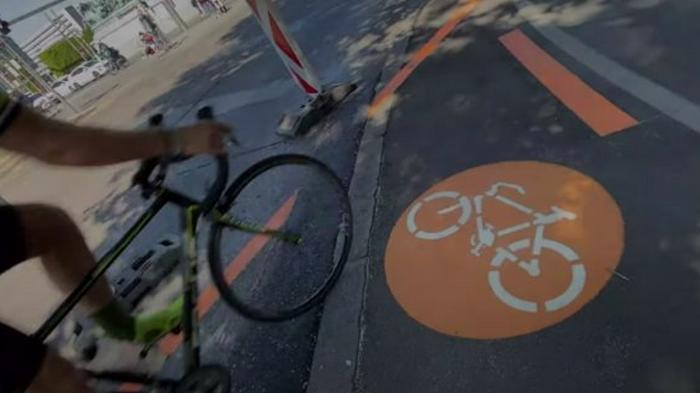 Города мира перестраивают транспортные системы: приоритет - велосипедистам