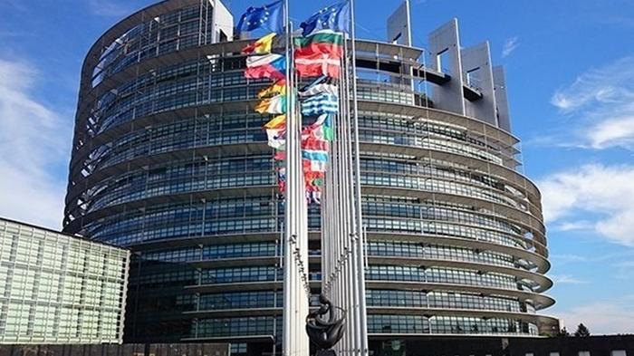 В Европарламенте предложили, чтобы ЕС прекратил выплаты Венгрии