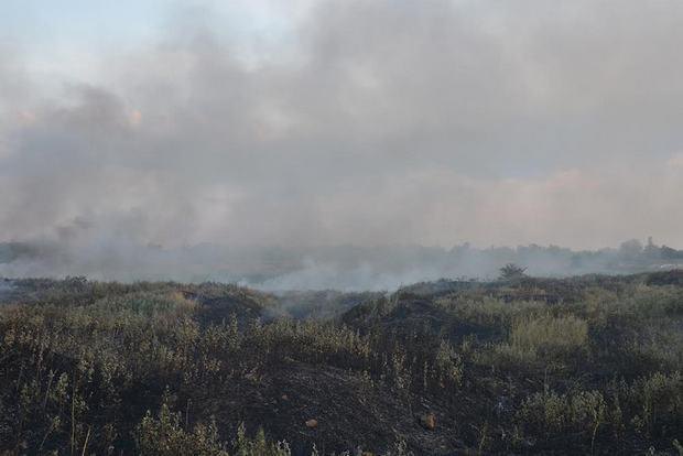 В Николаевской области дважды за сутки горел полигон твердых отходов