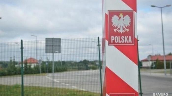 В Польше стартовал третий этап выхода из карантина