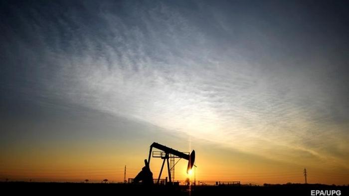 В США впервые за три месяца выросла добыча нефти