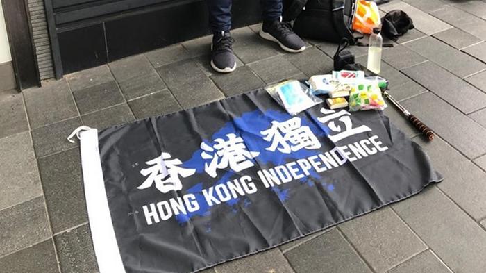 В Гонконге впервые арестовали за нарушение закона о нацбезопасности