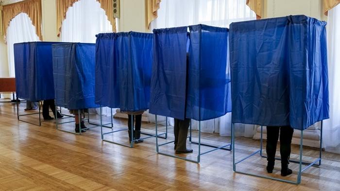 ЦИК назвала факторы, усложняющие местные выборы