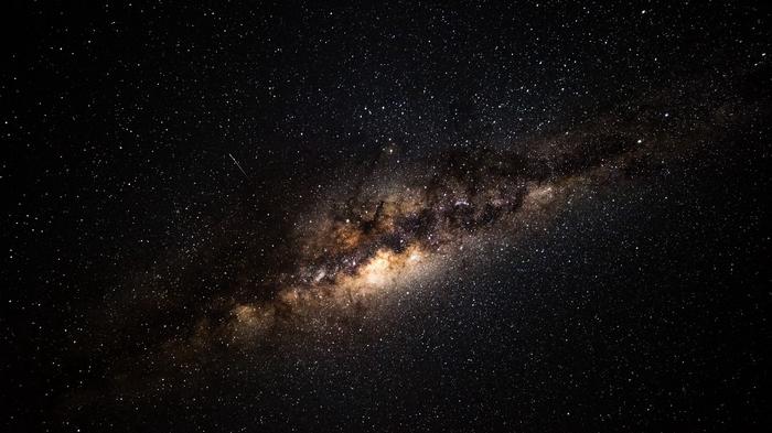 Ученые ошиблись с возрастом Вселенной – она моложе на 1,2 миллиарда лет