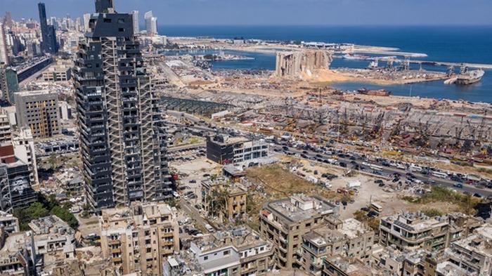 В Бейруте продлили чрезвычайное положение после взрыва