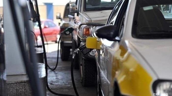 Бензин в Украине подешевел на 20-90 копеек
