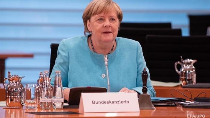 Меркель озвучила тревожный прогноз по коронавирусу