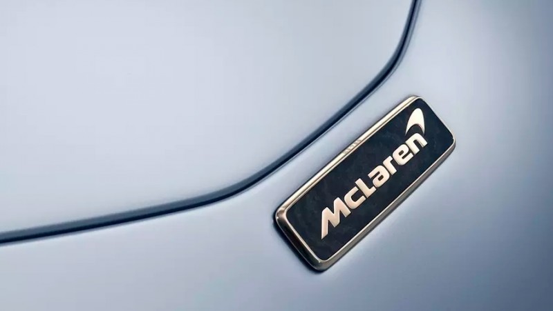 Эмблему для самого быстрого McLaren сделают из золота