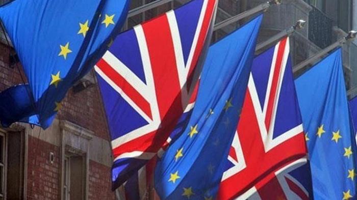 Палата общин в Британии приняла проект, уничтожающий договоренности с ЕС