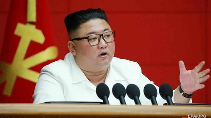 Ким Чен Ын пожелал Трампу выздоровления