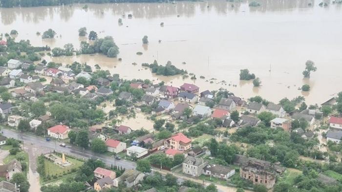 Кабмин выделил 175 млн на ликвидацию последствий наводнения