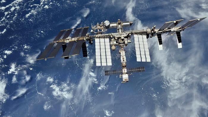 На российском модуле космической станции задымилась аппаратура научного эксперимента