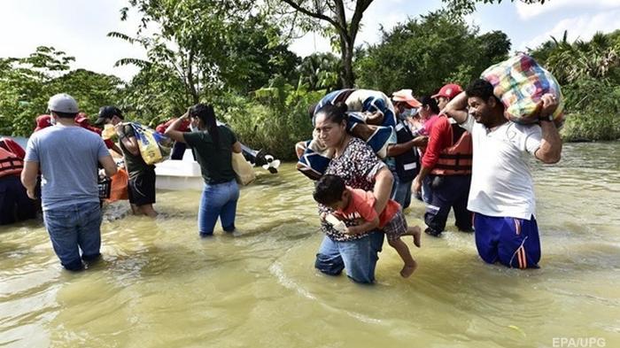 В Мексике шторм Eta вызвал мощные наводнения