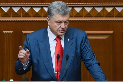Порошенко свалил вину за подорожание газа на Тимошенко