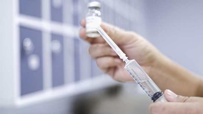 В Британии пояснили более низкий процент эффективности COVID-вакцины