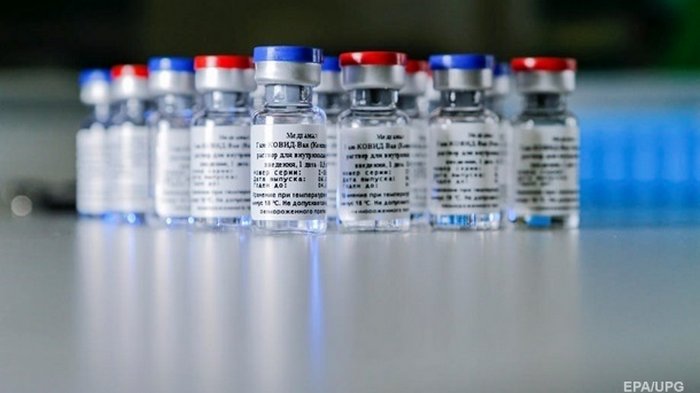 В России назвали стоимость своей COVID-вакцины