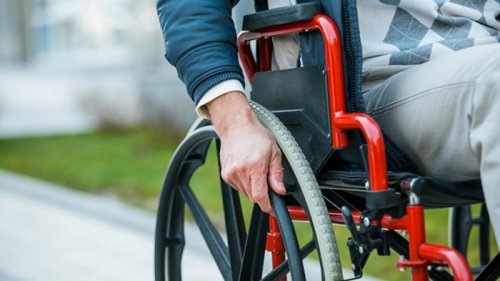 В ПДД появятся правила для инвалидных колясок