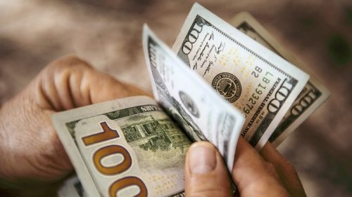 Доллар еще может упасть: прогноз на начало 2021 года