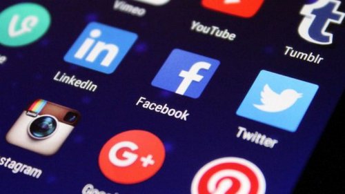 Власти Польши хотят запретить соцсетям удалять аккаунты и посты на свое усмотрение