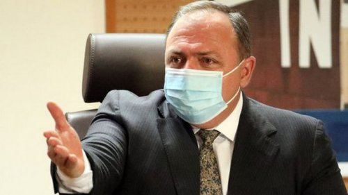 В Бразилии будут судить главу Минздрава: не обеспечил больницы койками и кислородом
