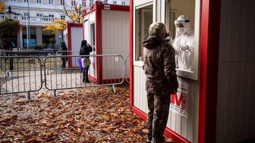 В Словакии половину населения проверили на COVID-19