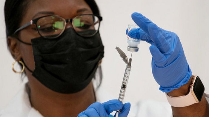 Статистика CDC показала, кто больше всего вакцинируется от коронавируса в США