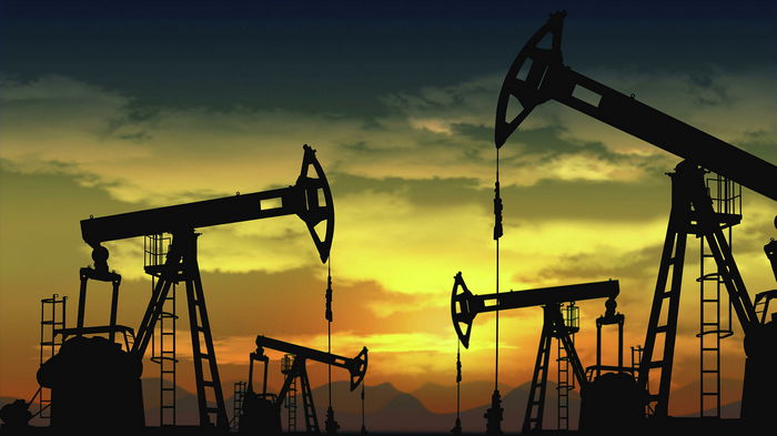 Нефть торгуется на максимуме с начала года