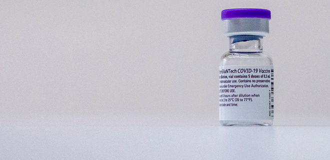 Ученые призвали отложить введение второй дозы вакцины Pfizer-BNT для большей эффективности