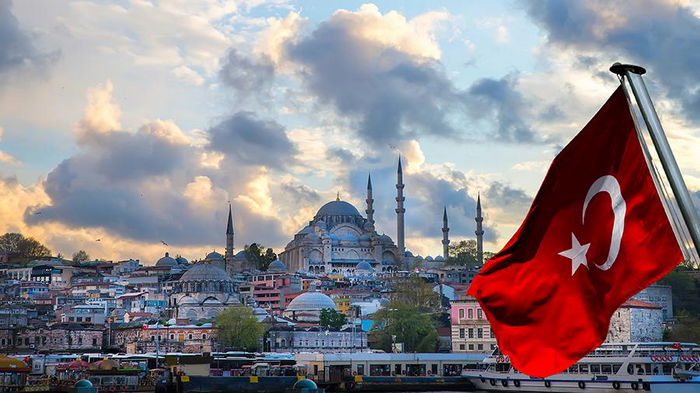 В Турции началась резкая девальвация: что произошло