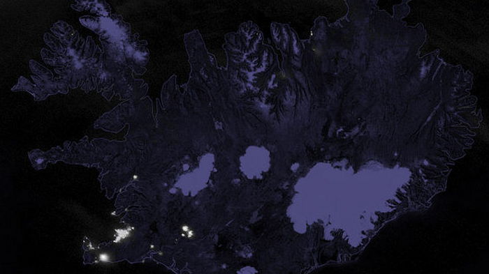 Похоже на город. NASA показало из космоса извержение вулкана у столицы Исландии (фото)