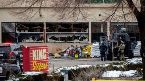 При стрельбе у супермаркета в США погибли 10 человек