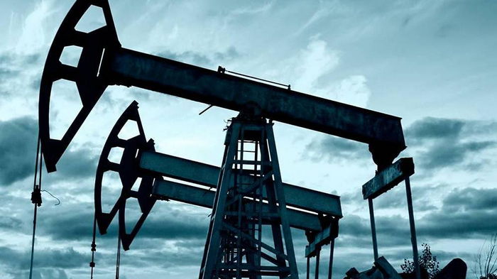 Нефть дешевеет на новостях из Суэцкого канала