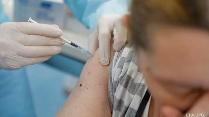 Получат ли прививку незаписанные на вакцинацию: в Минздраве дали ответ