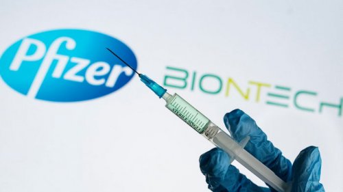 У вакцины Pfizer/BioNTech нашлось слабое место. Ее защиту пробивает один из штаммов коронавируса