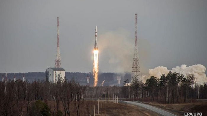 Россия вывела на орбиту 36 спутников OneWeb (видео)