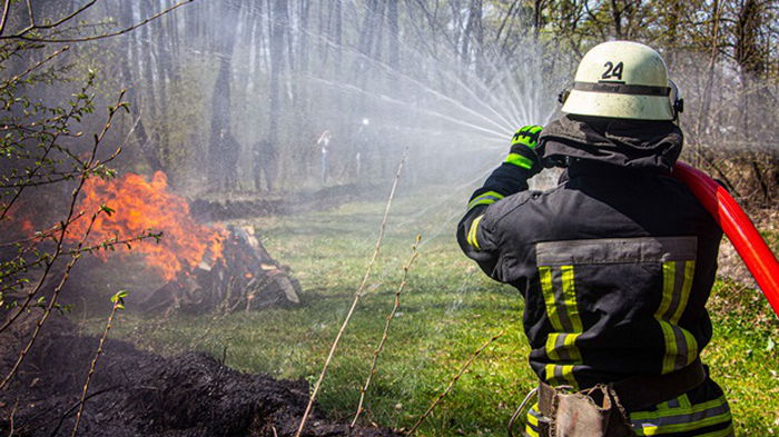 Спасатели рассказали, сколько украинцев погибли в пожарах за неделю