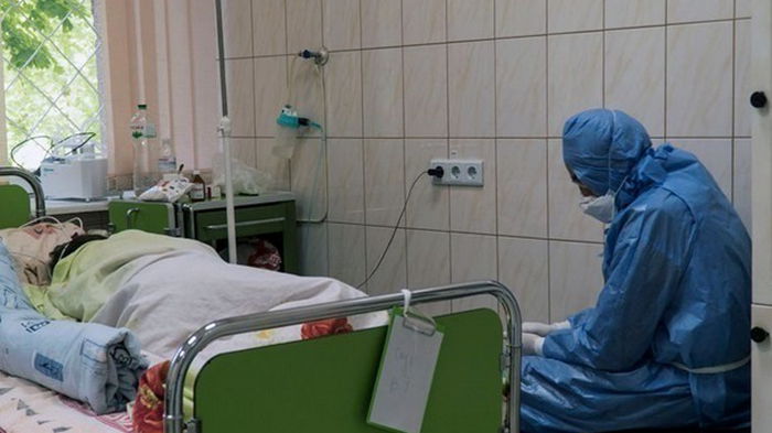 НАН подсчитала примерную COVID-смертность в Украине