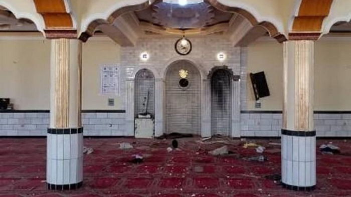 В Афганистане при взрыве в мечети погибло 12 человек - СМИ