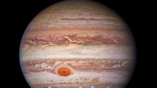 Получены новые потрясающие снимки Юпитера