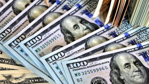 Доллар и евро на межбанке подешевели