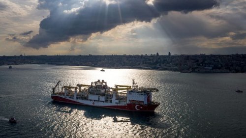 В Турции с 1 июля отменяют комендантский час