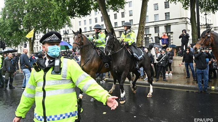 В Лондоне протестовали коронаскептики