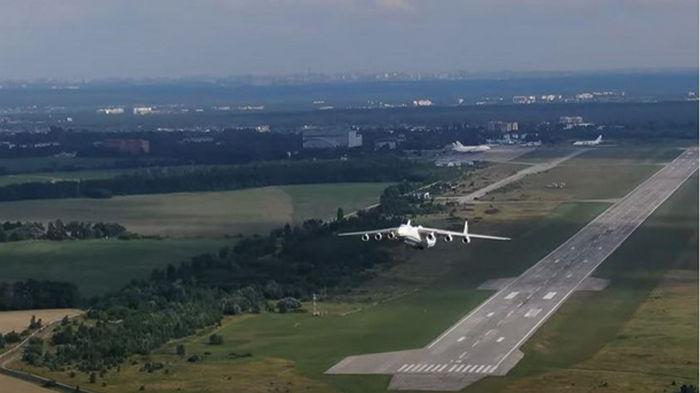 Пилот Мрии опубликовал видео взлета гиганта