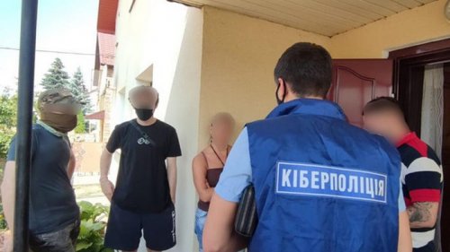 В Украине задержали мошенников, обманувших украинцев на 250 млн